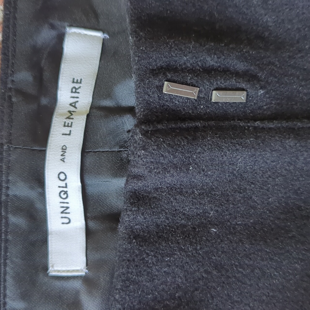 Uniqlo and LeMaire Wool and Cashmere Taper Trouser in Black 8 - Picture 4 of 6